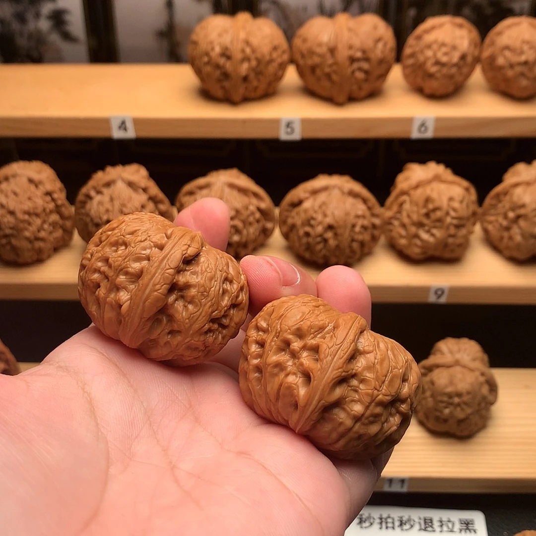 文玩核桃吊坠396号元宝39