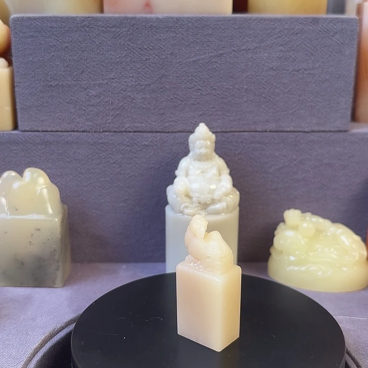 寿山石印石寿山石