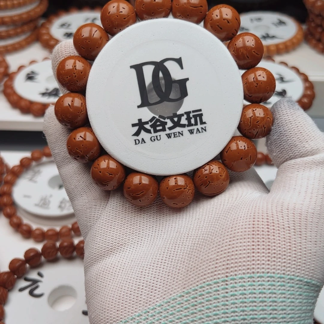 桃核吊坠桃核手串