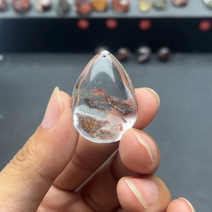 未镶嵌吊坠(赠链)水晶