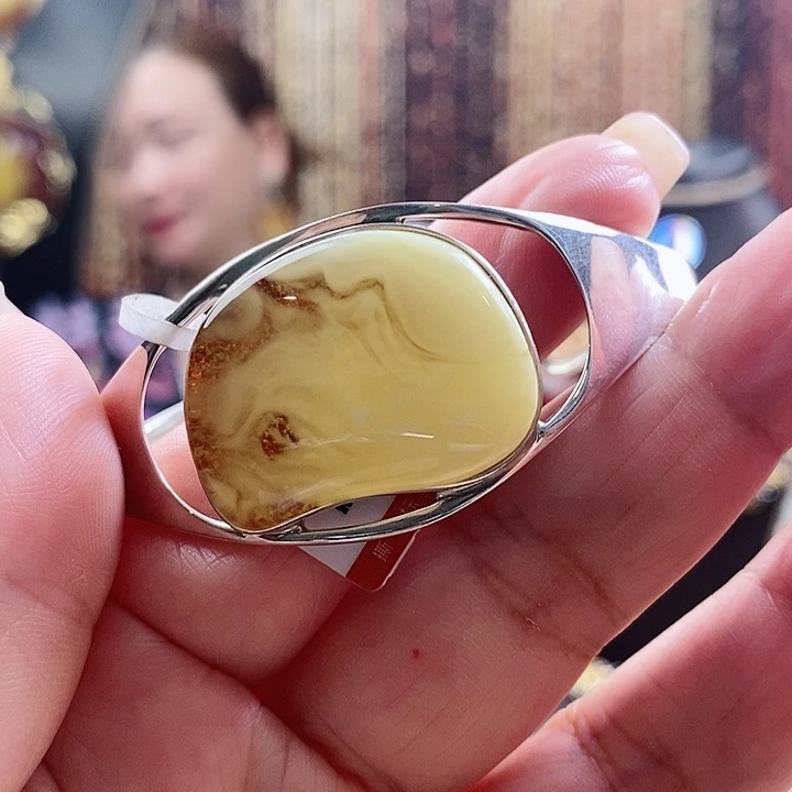 银S925镶嵌琥珀手镯手镯