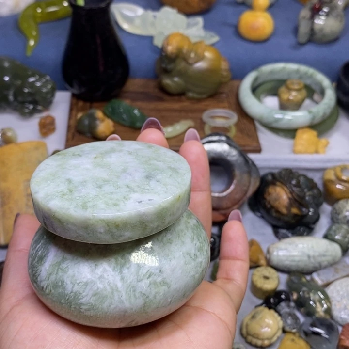 蛇纹石玉未镶嵌岫玉