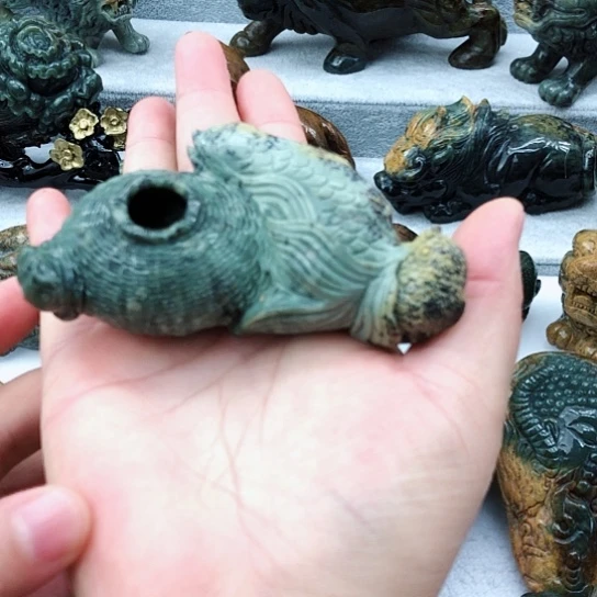 岫岩河磨玉（透闪石质玉）把件未镶嵌