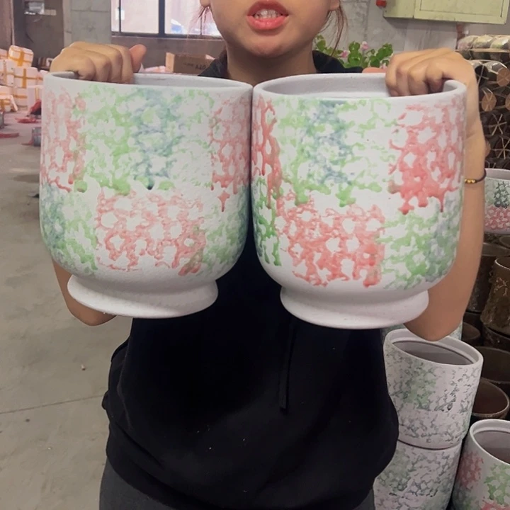 微瑕高度22厘米口径20厘米