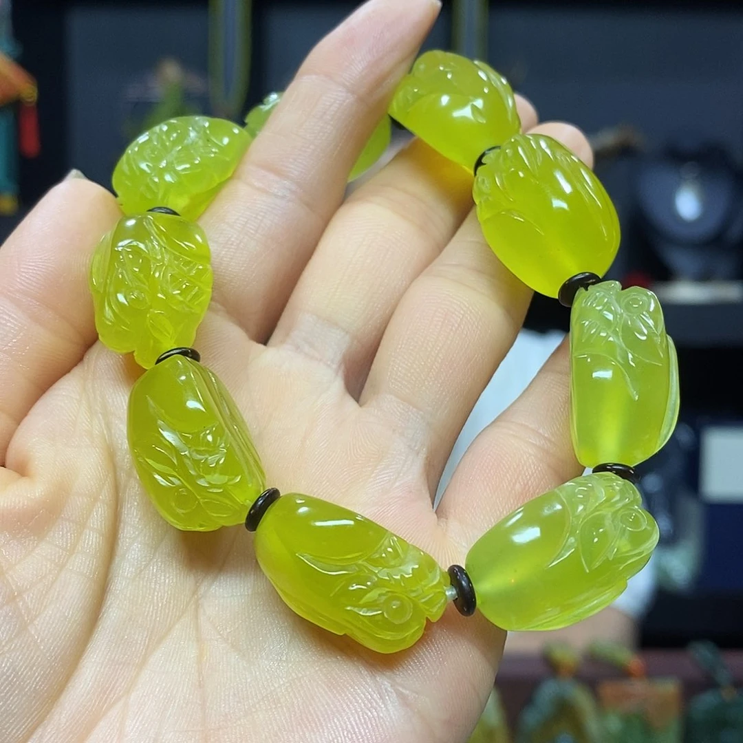 岫玉未镶嵌挂件吊坠