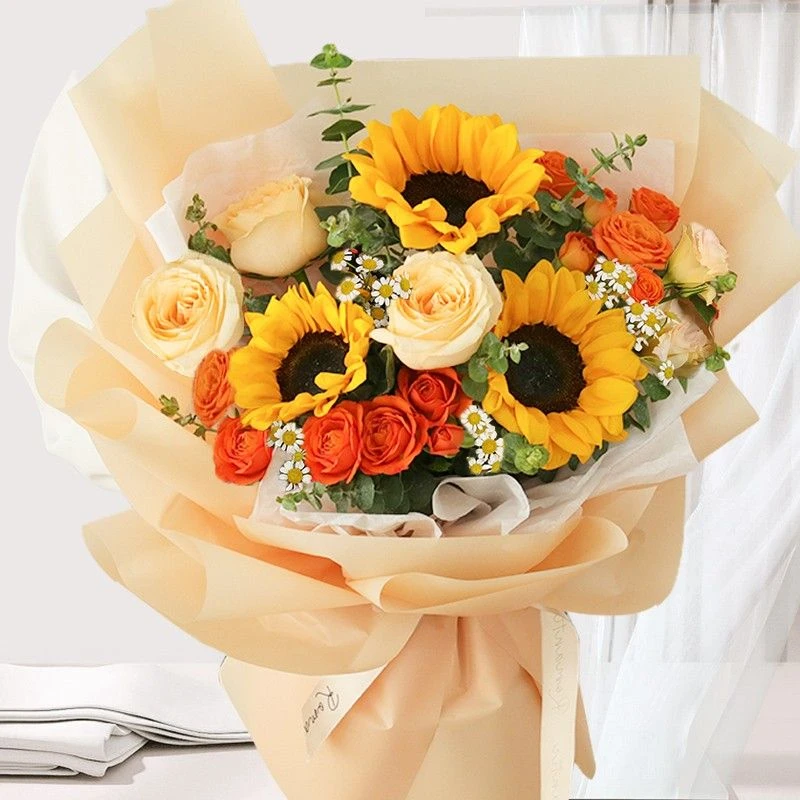 【前程似锦】3朵向日葵3朵香槟玫瑰混搭花束成人礼百日誓师