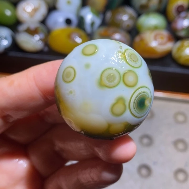 未镶嵌玛瑙/玉髓珠宝半成品96