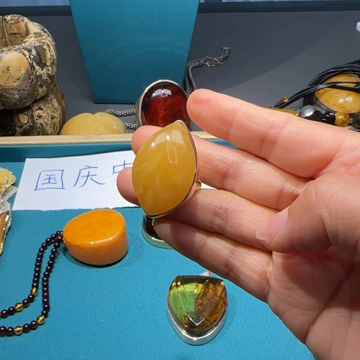 琥珀未镶嵌手链波兰设计款琥珀蜜蜡