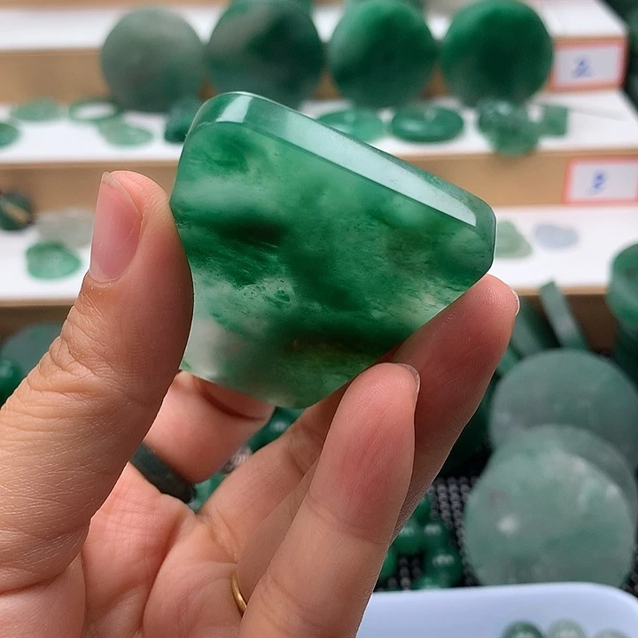 石英质玉毛料未镶嵌