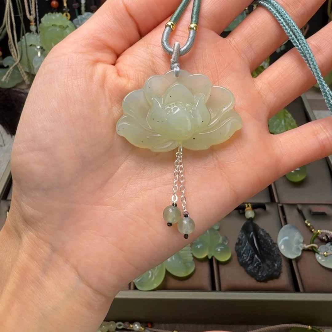 蛇纹石玉项链未镶嵌瑕疵款