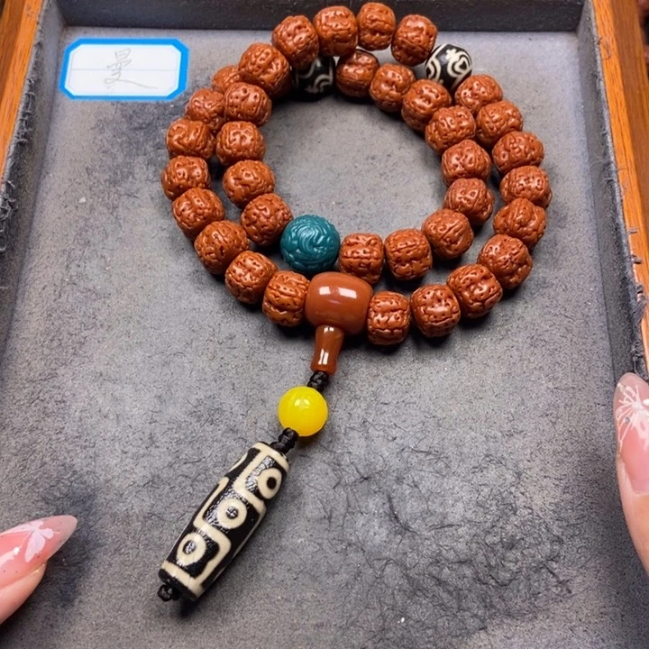 金刚菩提吊坠菩提