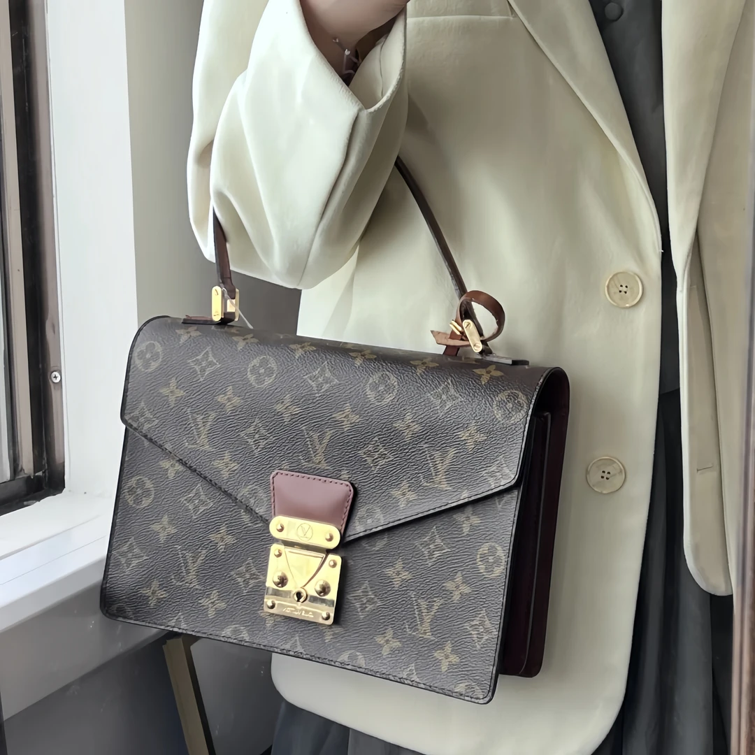 修复品LouisVuitton/路易威登【李李专属】中古协和广场手提款