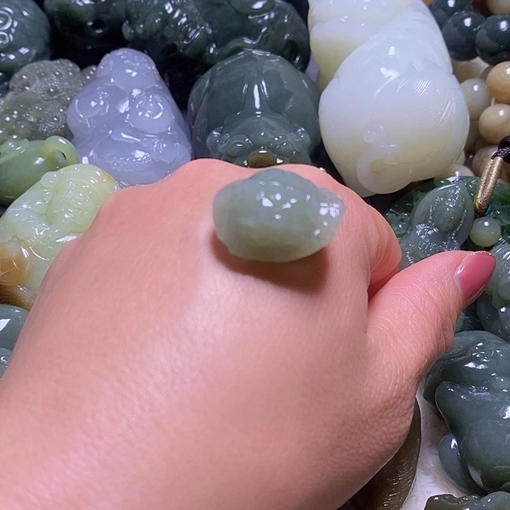 铂Pt950镶嵌手链和田玉（糖玉）