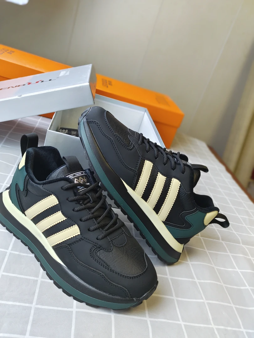 2025冬季新款加绒加厚防滑阿甘男鞋百搭时尚潮流舒适休闲运动潮鞋