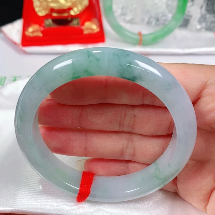 未镶嵌手镯翡翠   编号0132 正圈57