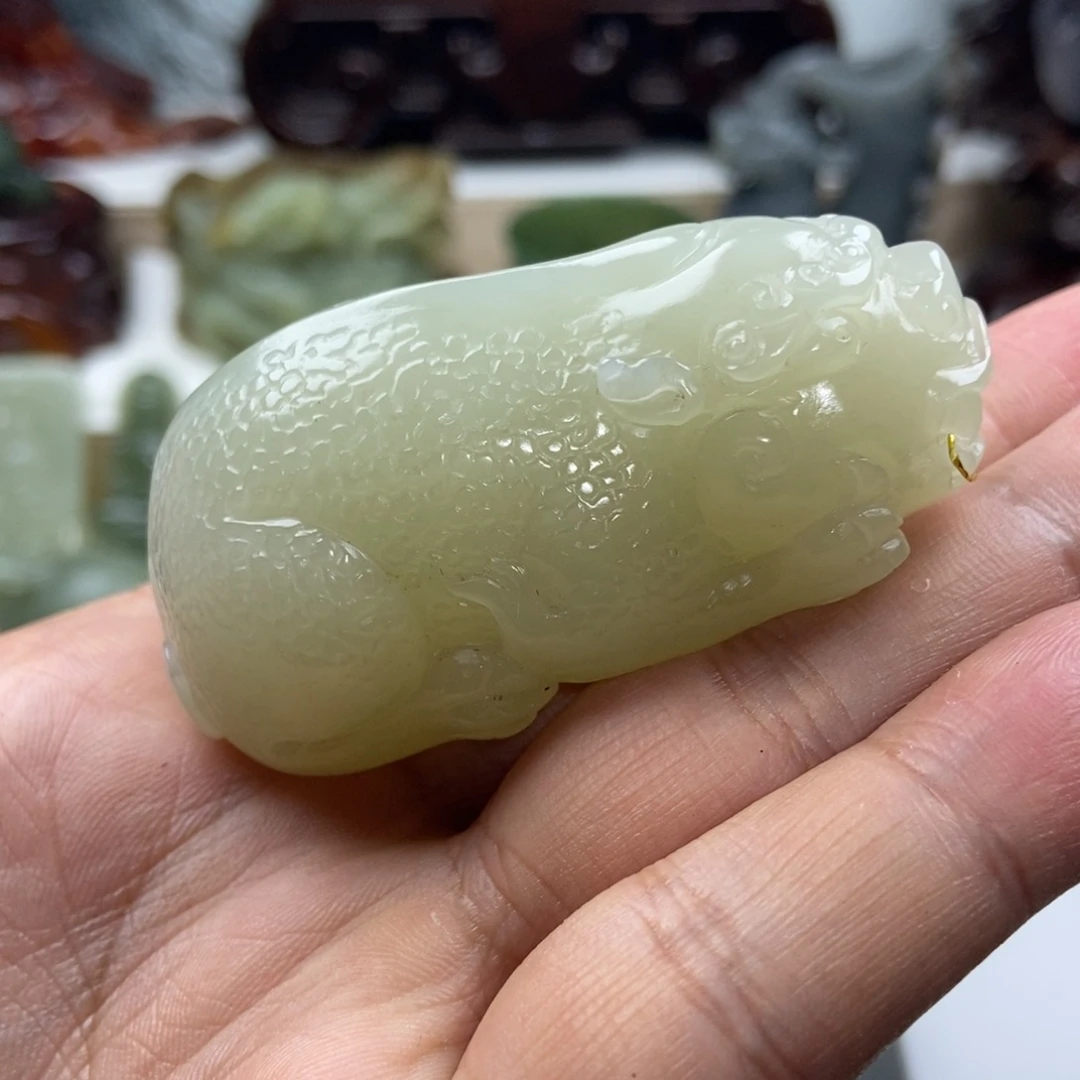 【闪购商品】和田玉未镶嵌颈饰胖*嘟