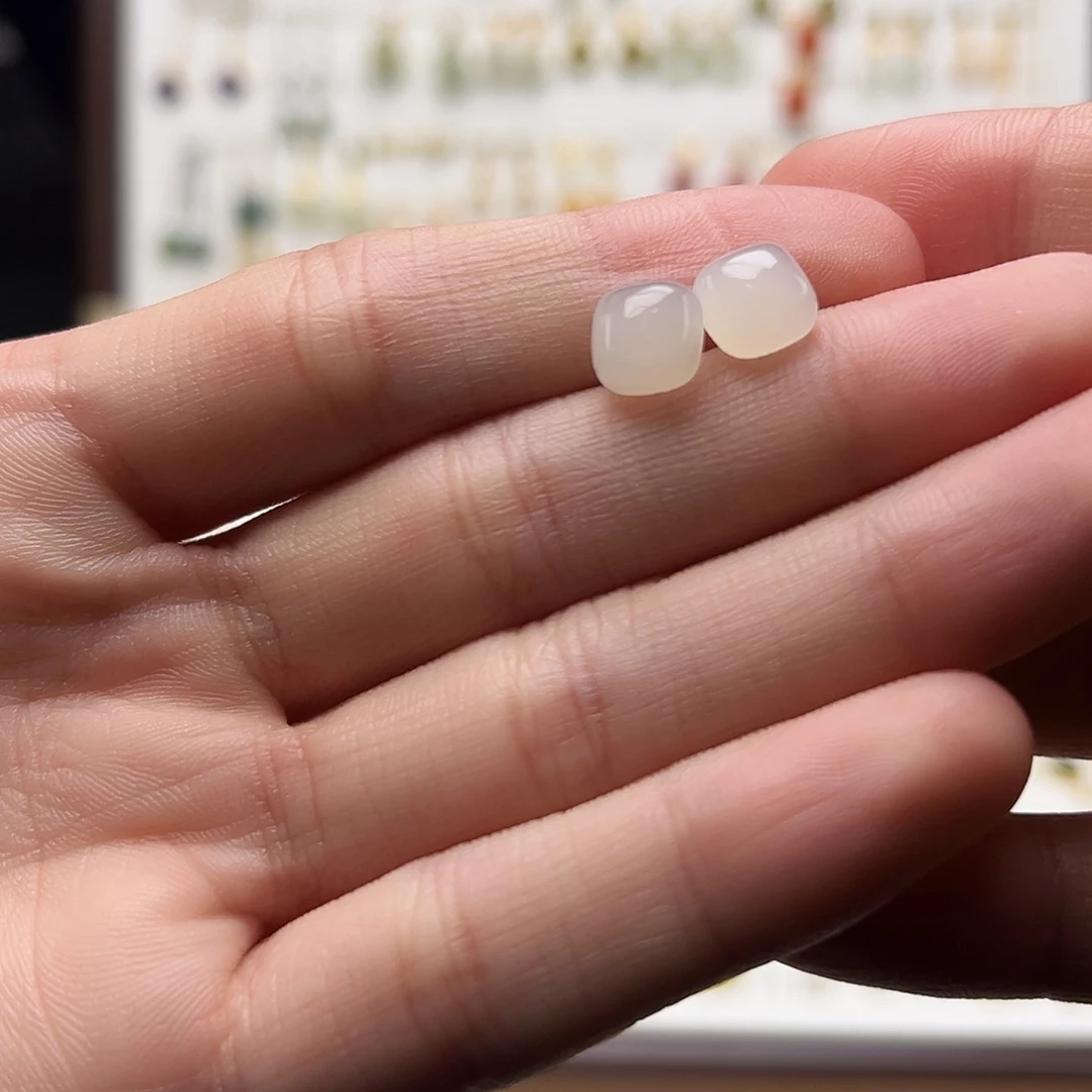 银S925镶嵌和田玉耳饰