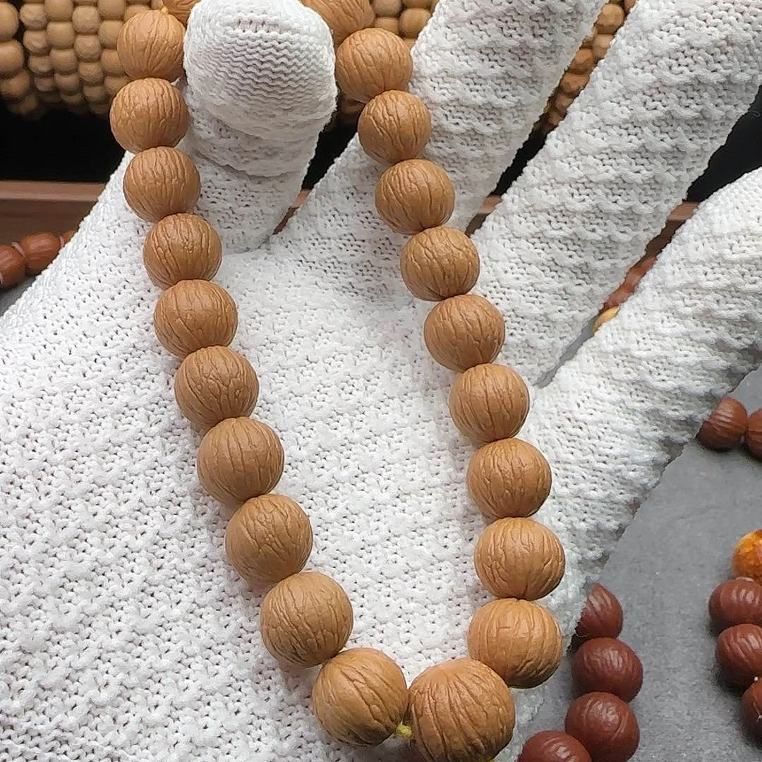 猴头核桃吊坠毕业龙炎手持