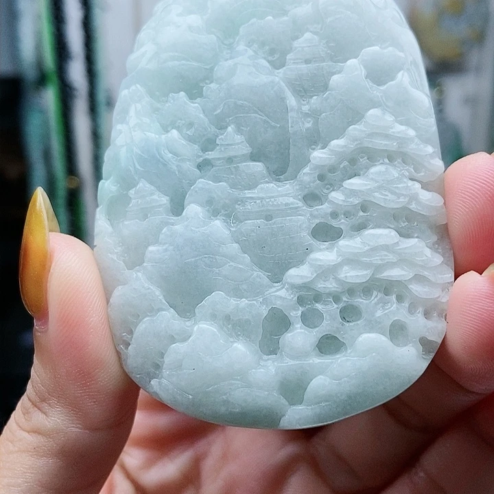 翡翠未镶嵌颈饰翡翠