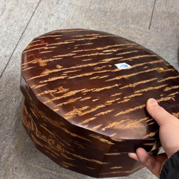 紫砂茶杯跑****油非常美丽漂亮的物品