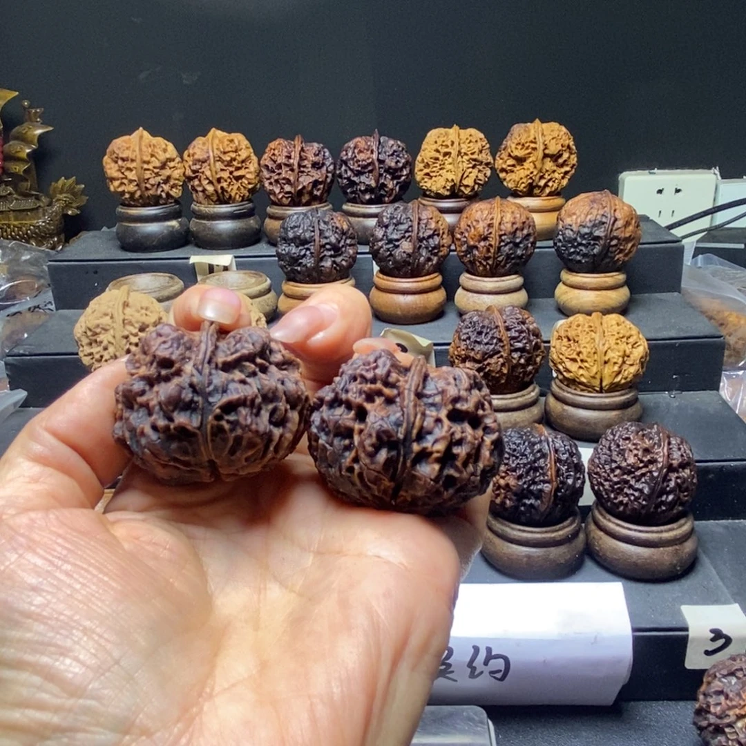 文玩核桃吊坠上古基龙42