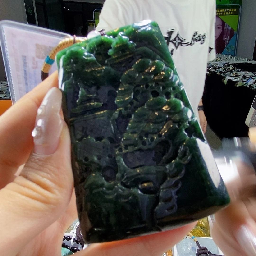 颈饰未镶嵌翡翠翡翠