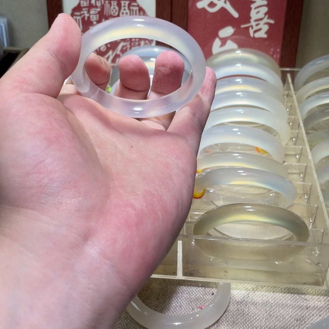 玛瑙/玉髓手镯合金