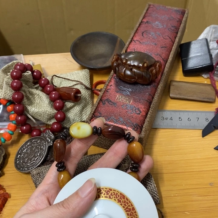 瓷片哈中古工艺品一件