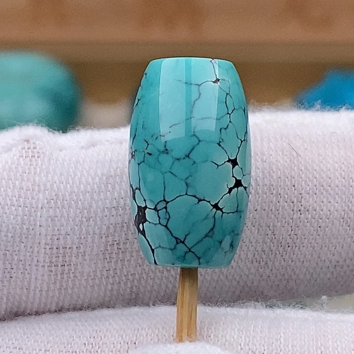 绿松石未镶嵌珠宝奇石10.8