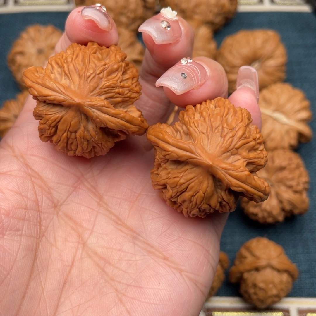 吊坠文玩核桃39全品虎头。