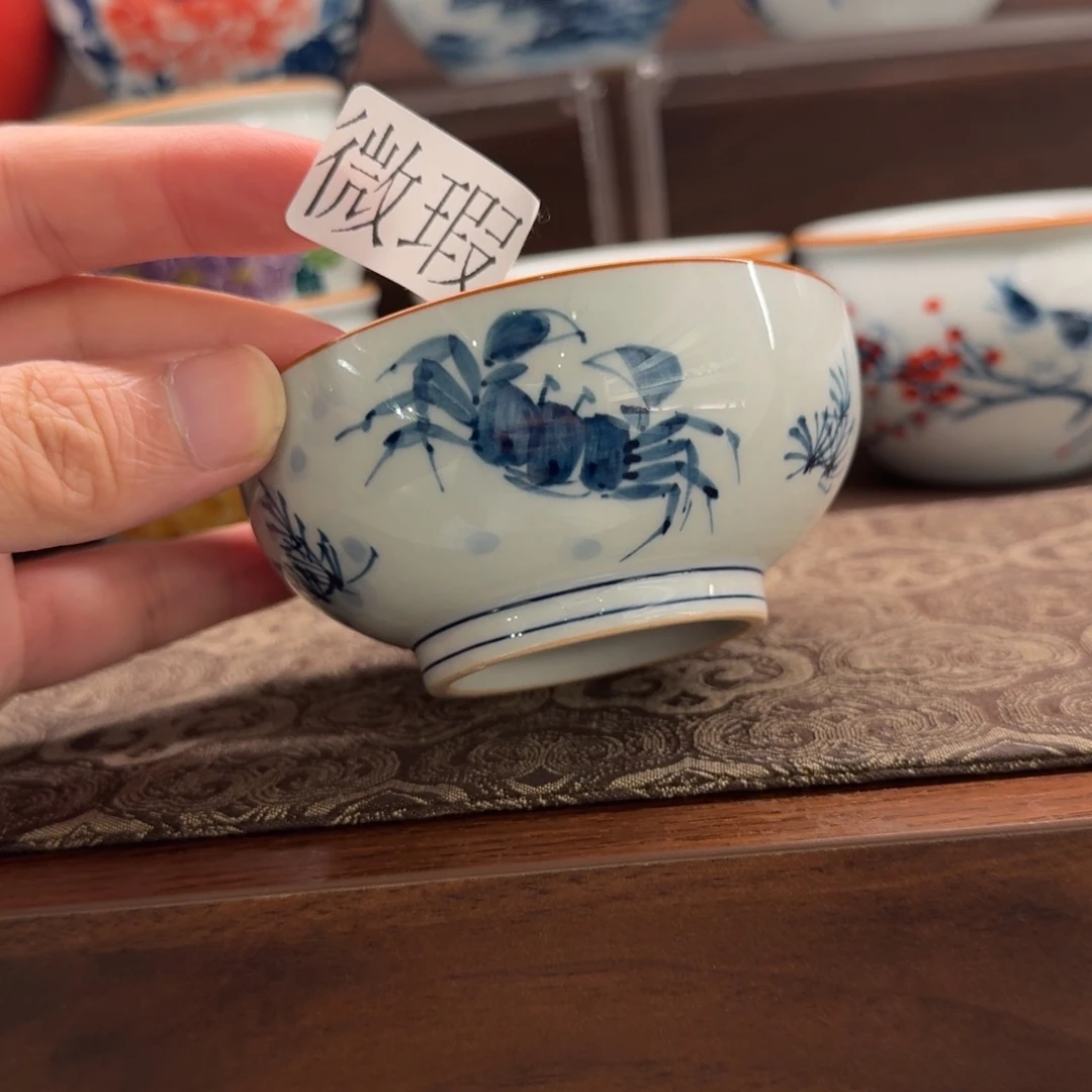 釉下手绘茶具微瑕