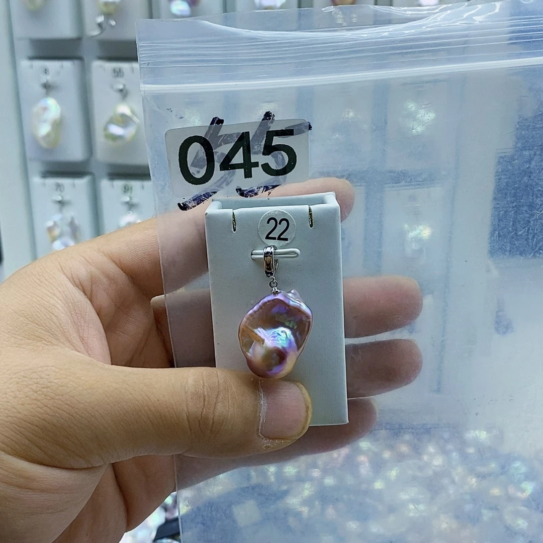 淡水珍珠合金颈饰