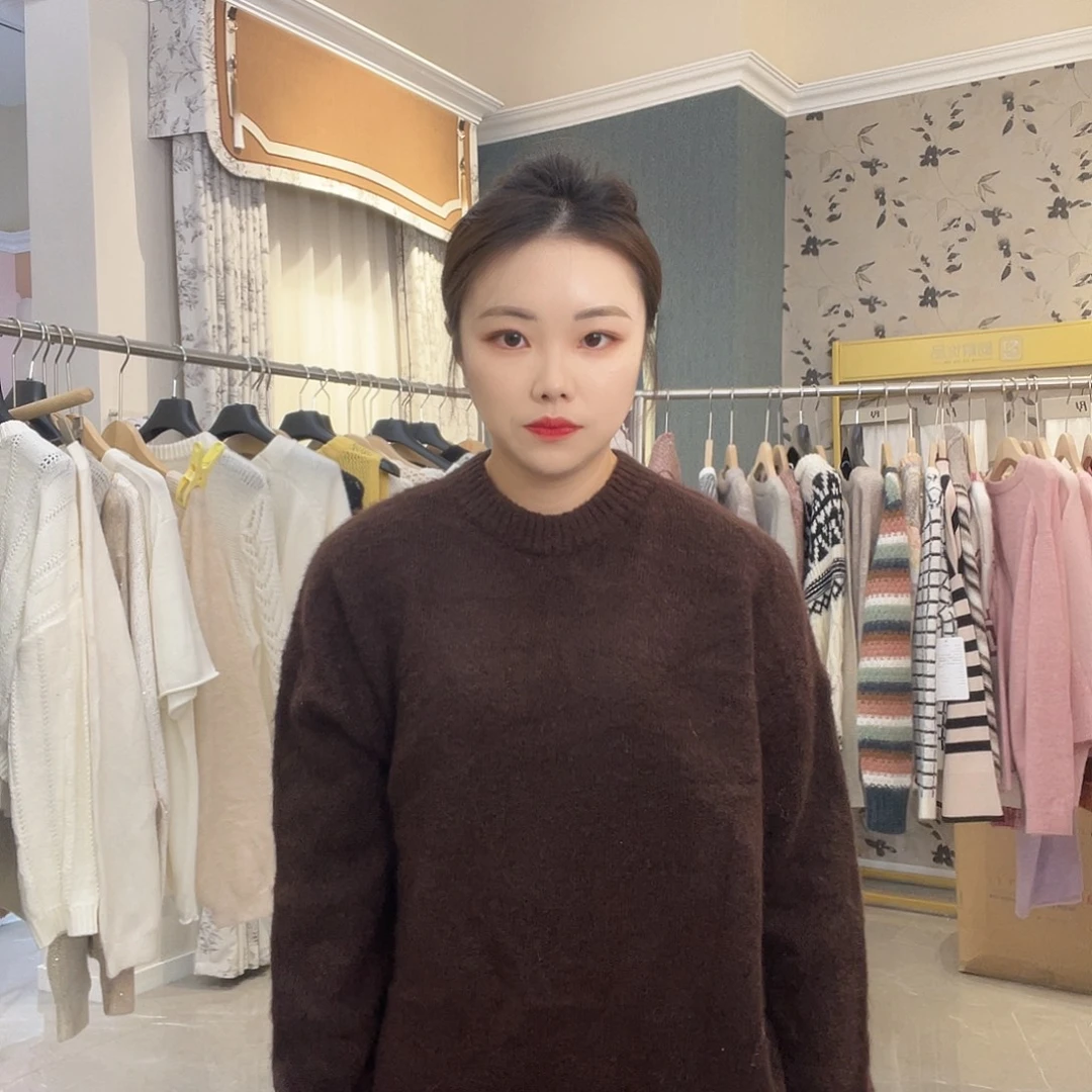 纯色套头针织毛衣