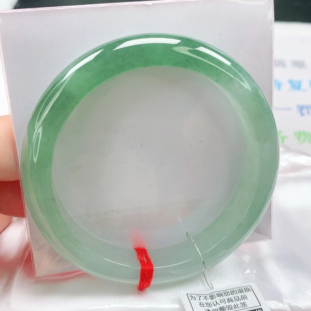 翡翠手镯未镶嵌60➕圈