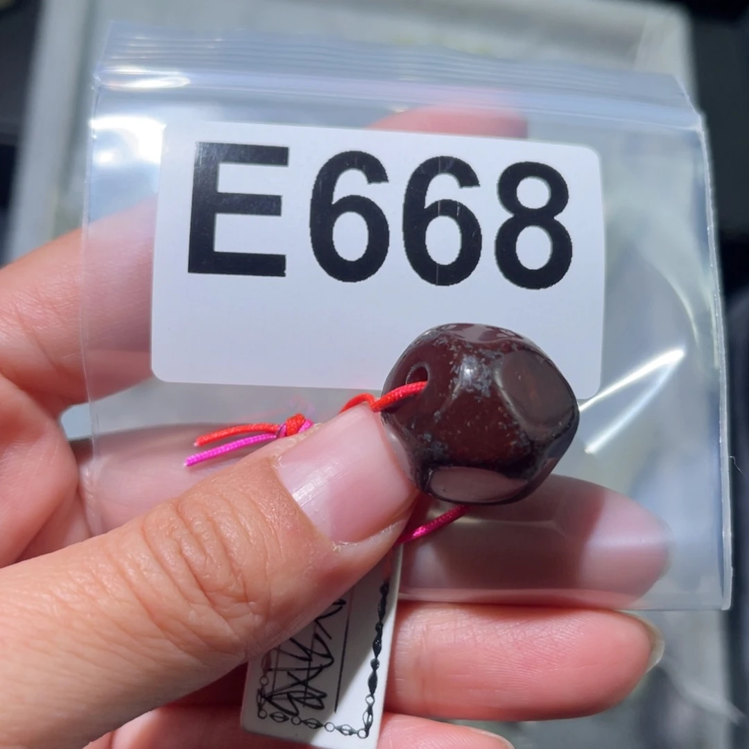 玛瑙/玉髓合金颈饰