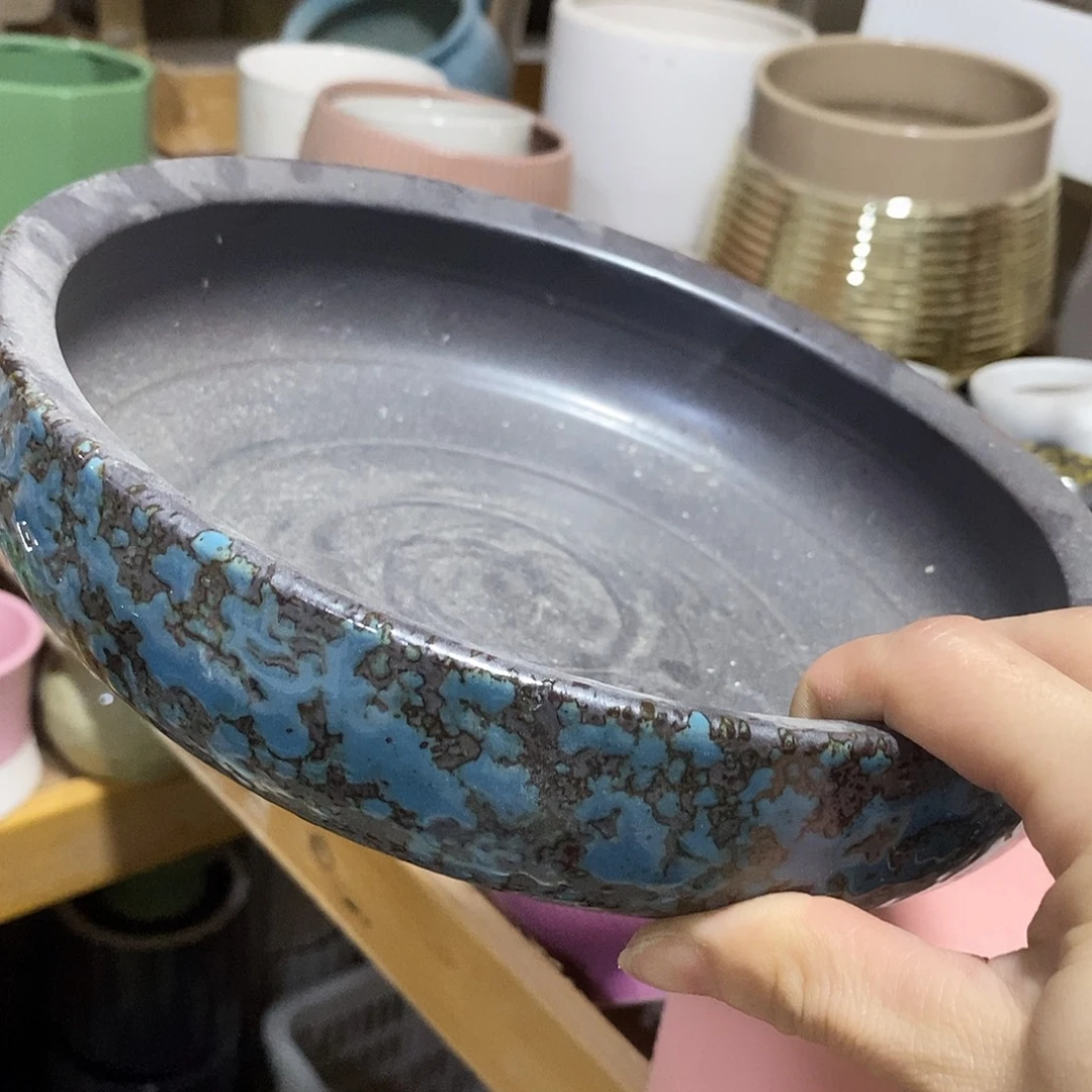 杯子陶盆有孔 瑕疵介意勿拍
