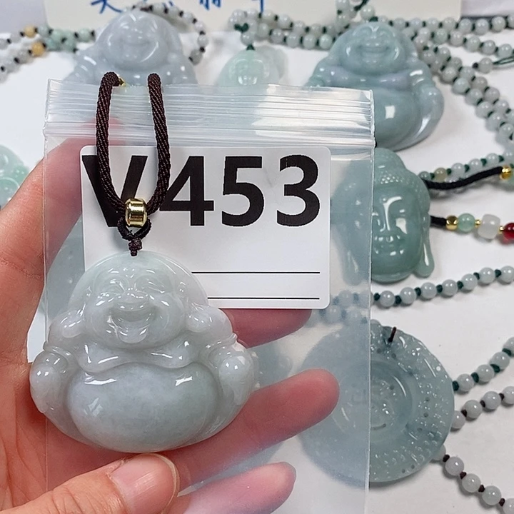 翡翠颈饰未镶嵌天然