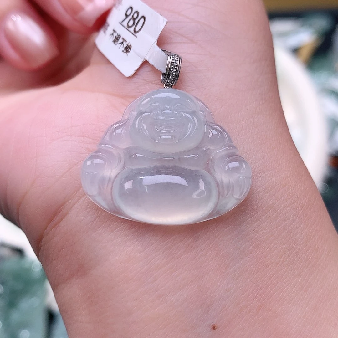 颈饰18K金镶嵌翡翠佛公