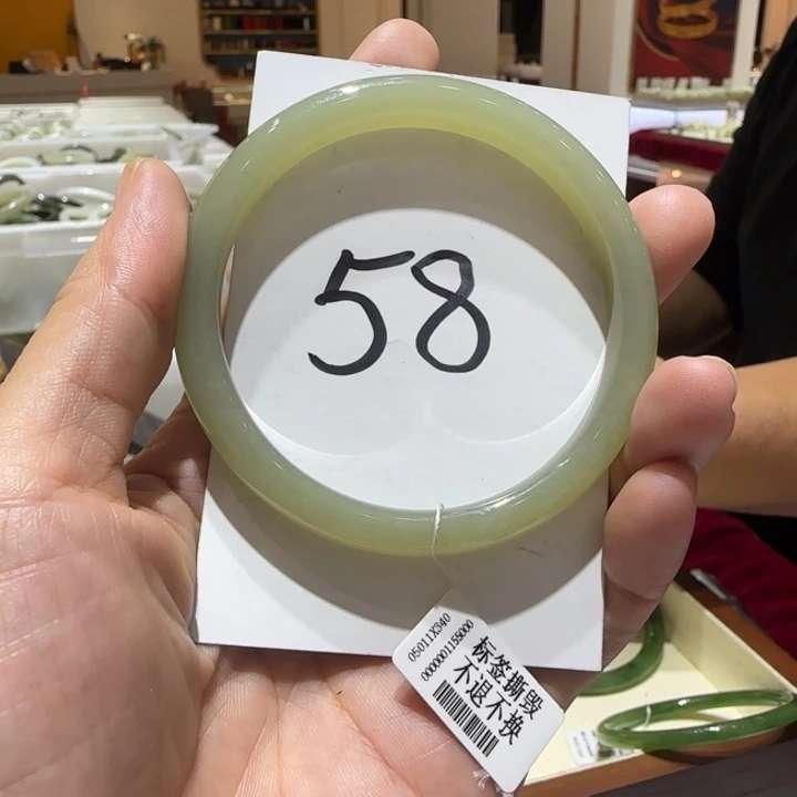 和田玉未镶嵌手镯878