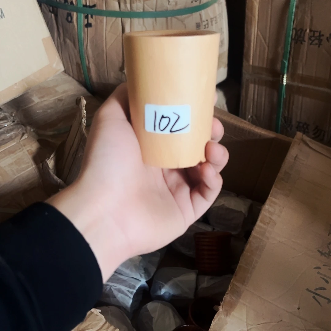 102 号。木质厨具厂家清仓销售