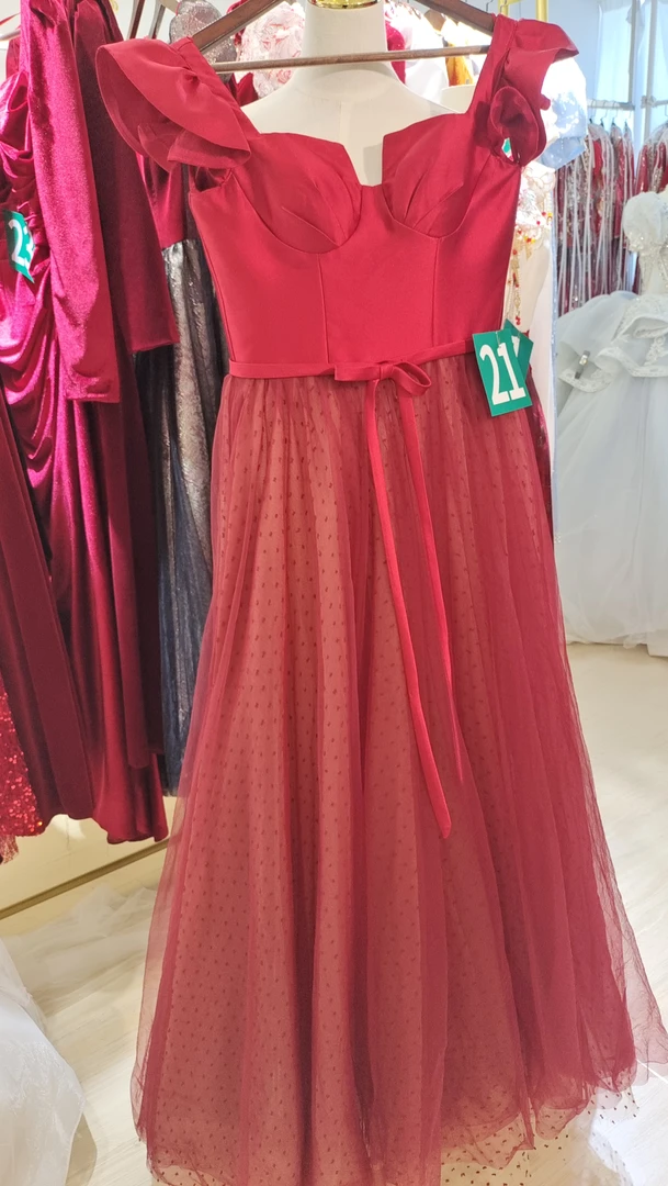 礼服纯色红色绑带纱裙短裙摆女装短袖一字肩长裙常规