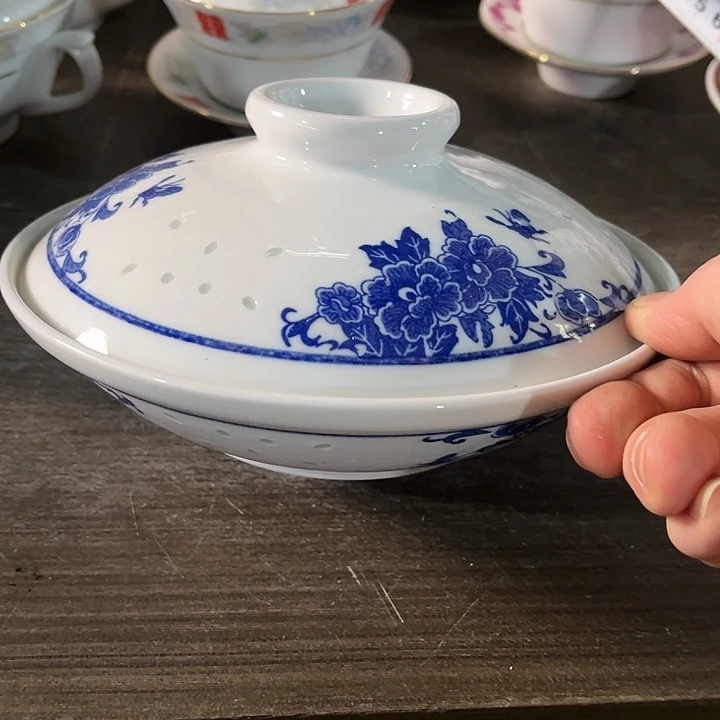 瓷片景德镇陶瓷和合器。