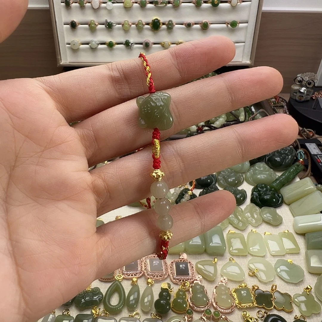 和田玉未镶嵌手链