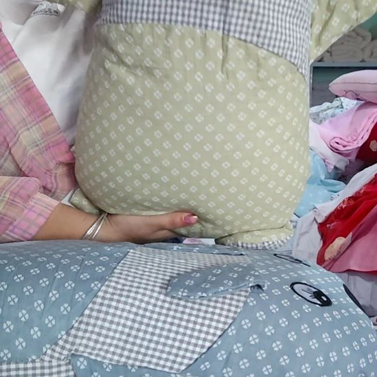 棉荞麦枕头，新的小狗拍一发两个颜色可接受备注。