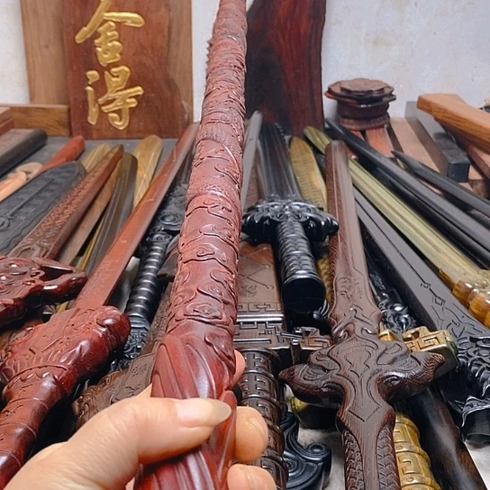 血檀木80长盘龙棍