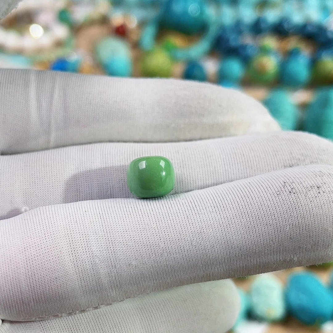 用***5绿松石未镶嵌珠宝奇石