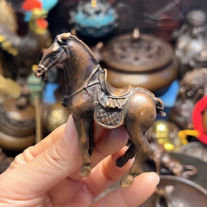 铜器摆件老王直播间