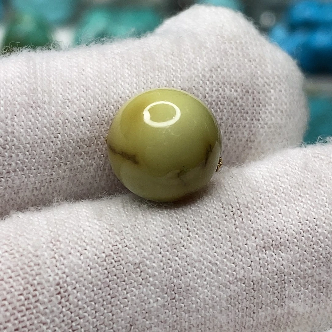 绿松石未镶嵌天然原矿 地大质检10.9