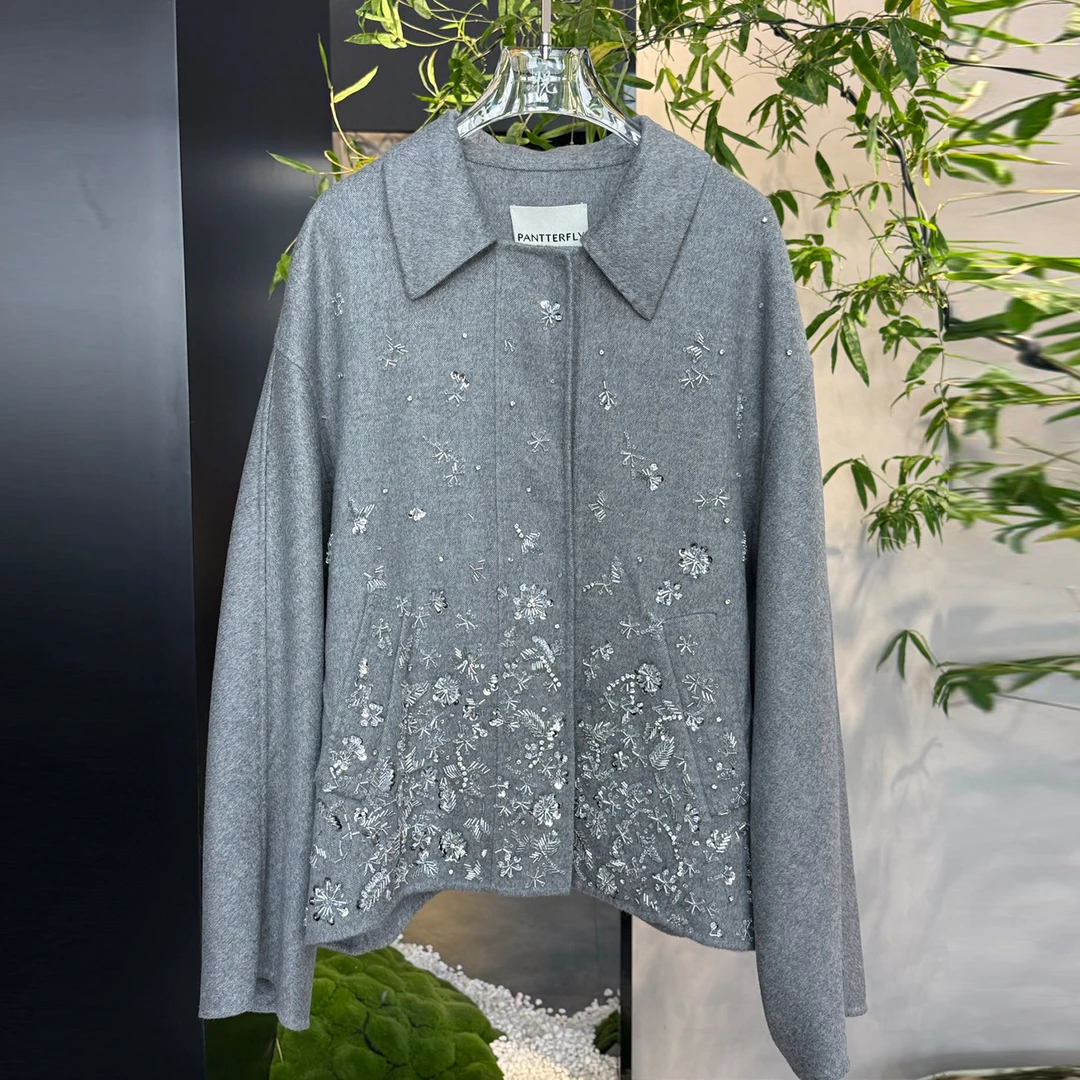 设计师品牌PANTTERFLY潘特25AW 新款百搭灰色钉珠短款外套