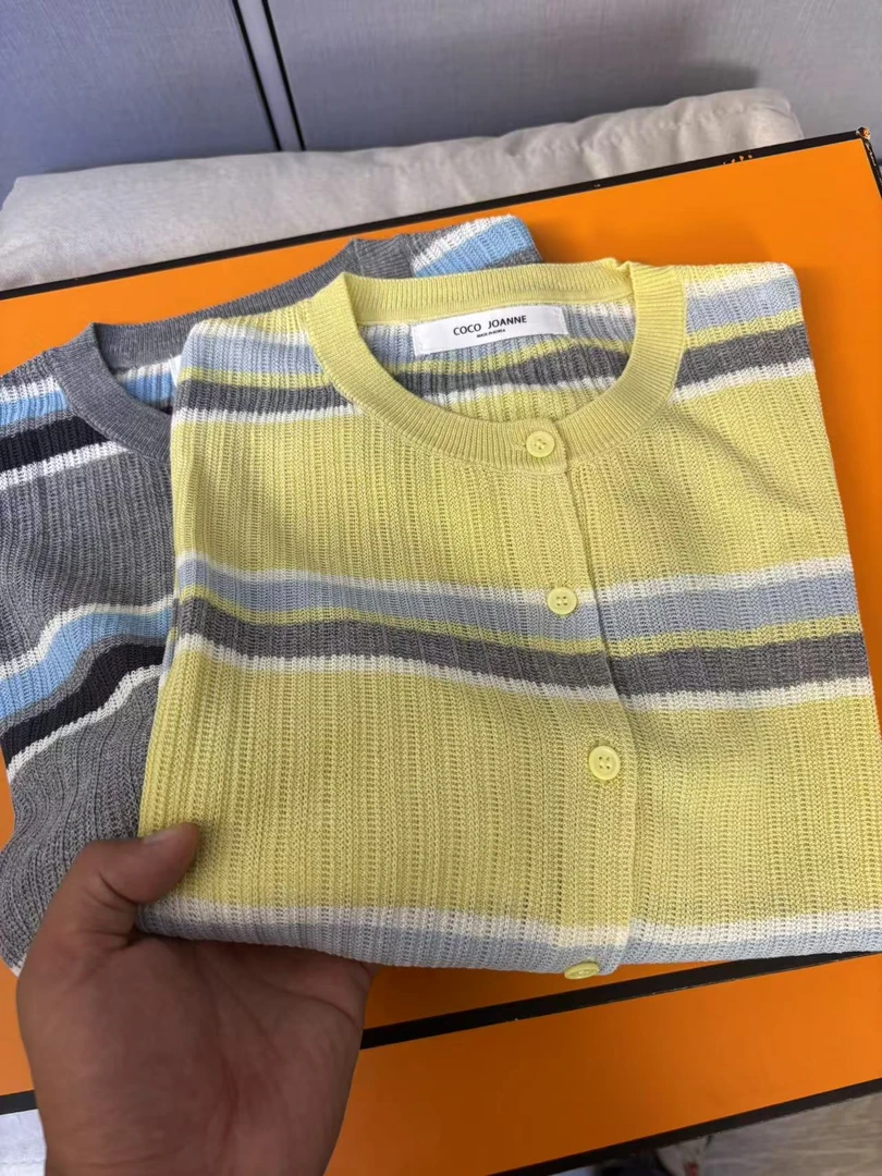 《久违》麻  新款拉网撞色短袖针织开衫女